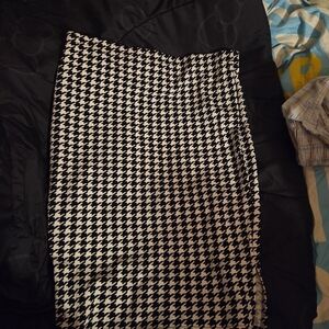 SHEIN Monochrome Houndstooth Pencil Skirt